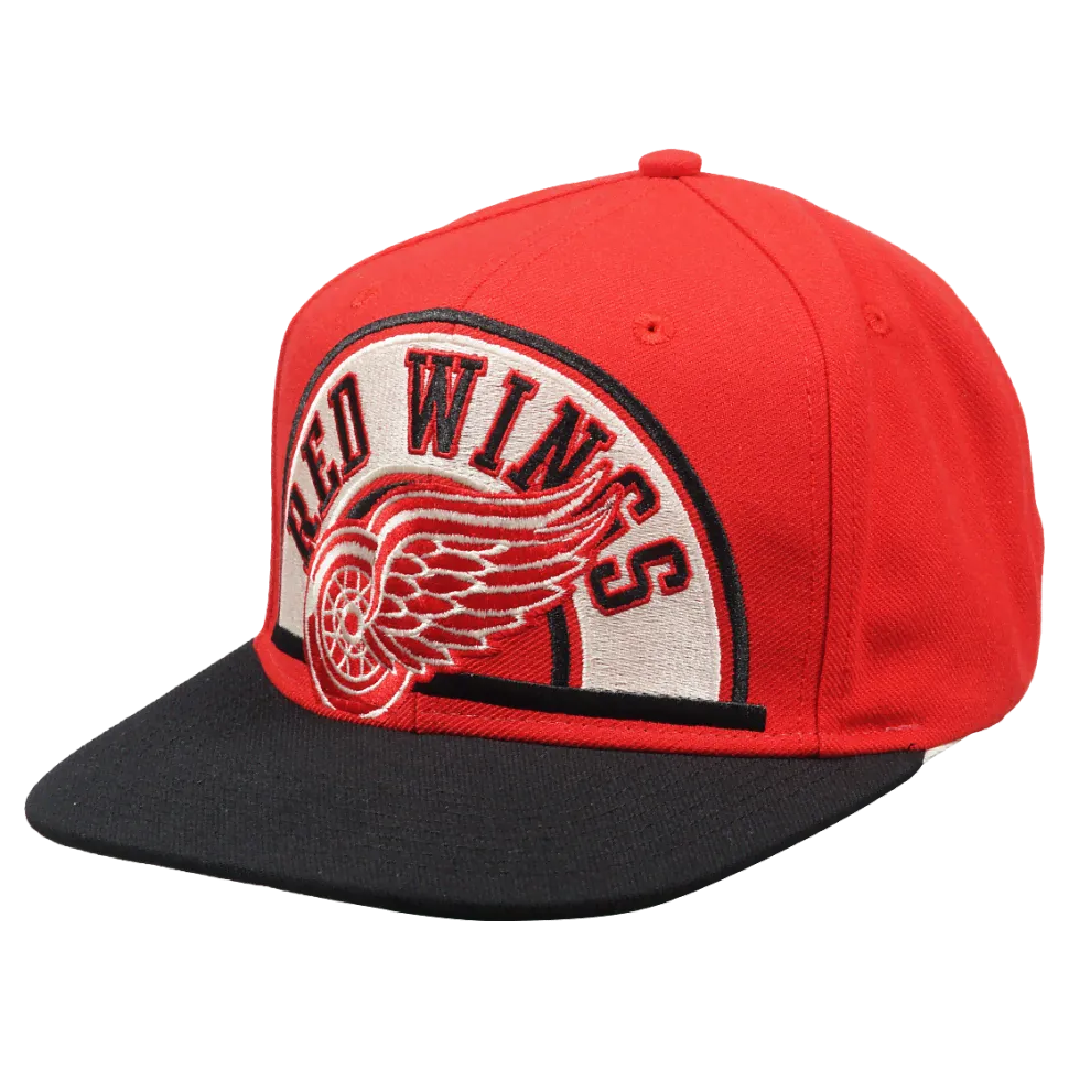 Бейсболка Reebok Arched Snapback Detroit Red Wings