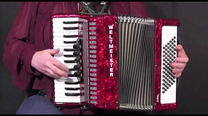 Certified Pre-Owned Accordion: Weltmeister 'Juwel'