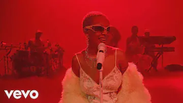 Doja Cat - Paint The Town Red in the Live Lounge